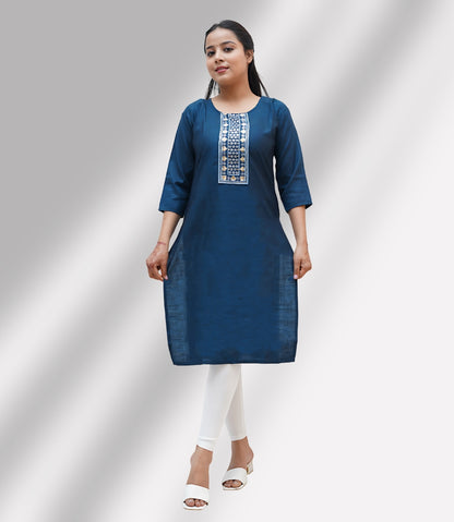 Embroidered Rayon Knee-Length Kurti – Festive Elegance - 3067